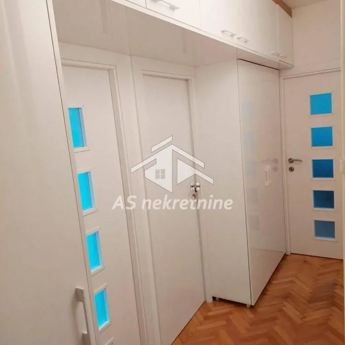 Rent, two bedroom apartment, 40m², Novi Beograd Sve Podlokacije, Beograd