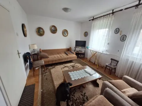 Prodaja, četvorosoban stan, 97m², Centar Sve Podlokacije, Beograd