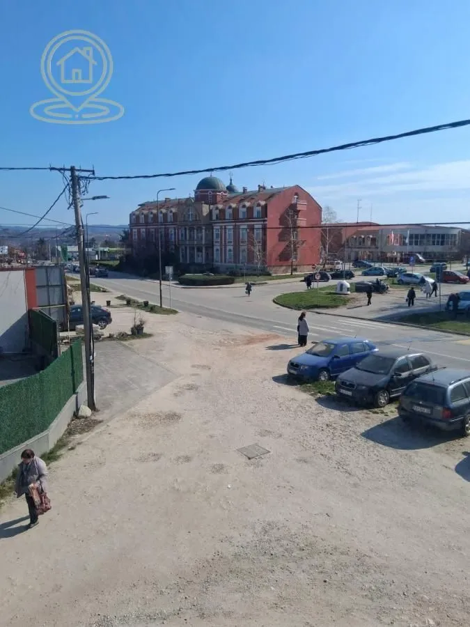 Prodaja, kuća, 400m², Aerodrom, Kragujevac