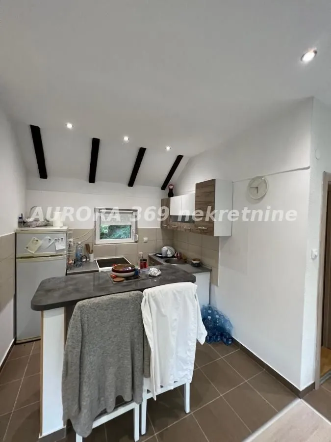Prodaja, kuća, 39m², Čortanovci, Inđija