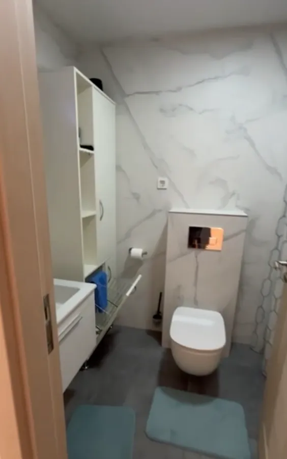 Prodaja, dvosoban stan, 64m², Tivat, Crna Gora