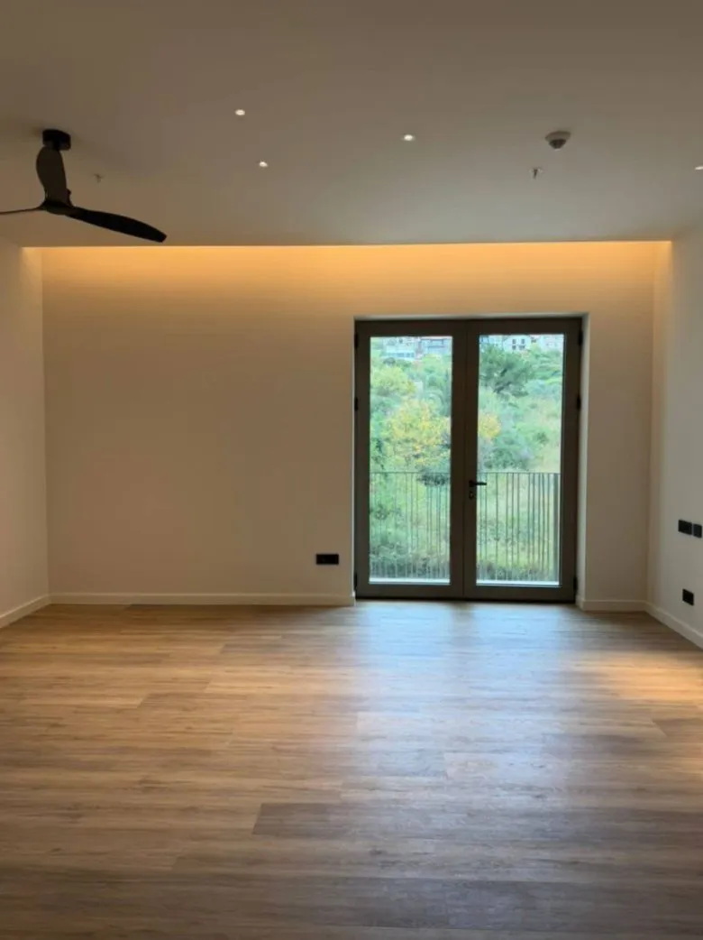 Prodaja, garsonjera, 45m², Boka Place, Tivat