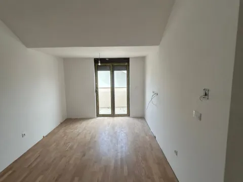 Prodaja, jednosoban stan, 43m², Zabjelo, Podgorica - image 7
