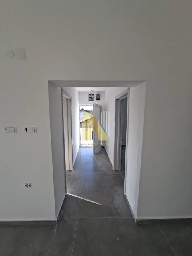 Prodaja, trosoban stan, 80m², Klisa, Novi Sad Sve Podlokacije