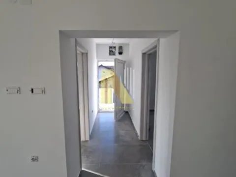 Prodaja, trosoban stan, 80m², Klisa, Novi Sad Sve Podlokacije - image 9