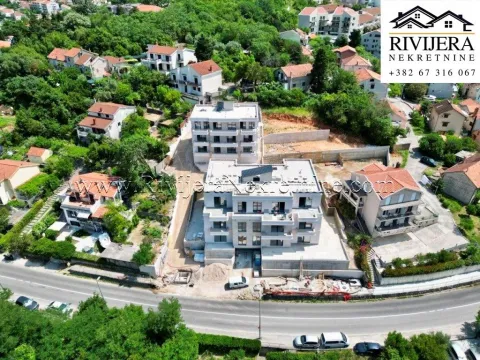 Prodaja, jednosoban stan, 48m², Dobrota, Kotor - image 12