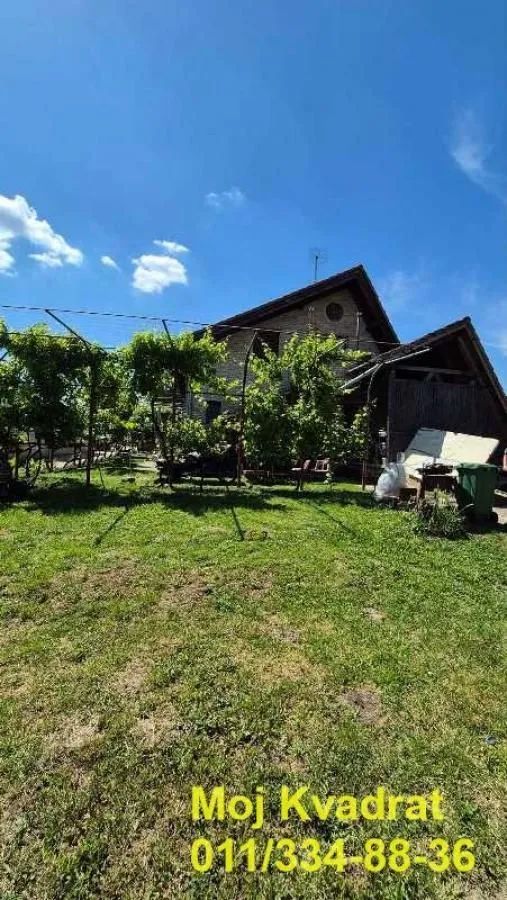 Prodaja, kuća, 244m², Čenej, Novi Sad Sve Podlokacije