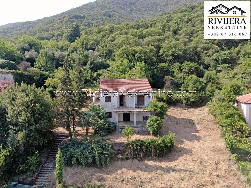 Prodaja, kuća, 184m², Kostanjica, Kotor