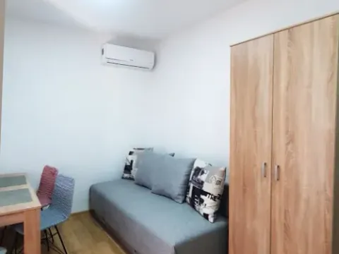 Rent, one bedroom apartment, 55m², Šušanj, Bar - image 5