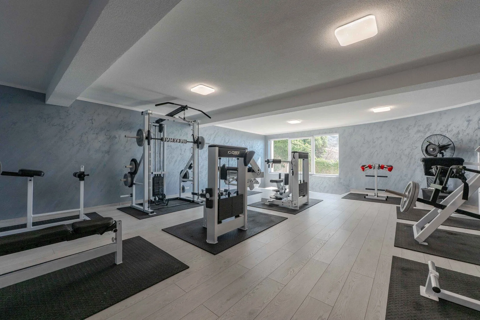 Sale, house, 410m², Blizikuće, Budva