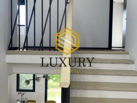 Izdavanje, kuća, 300m², City Kvart, Podgorica - image 4