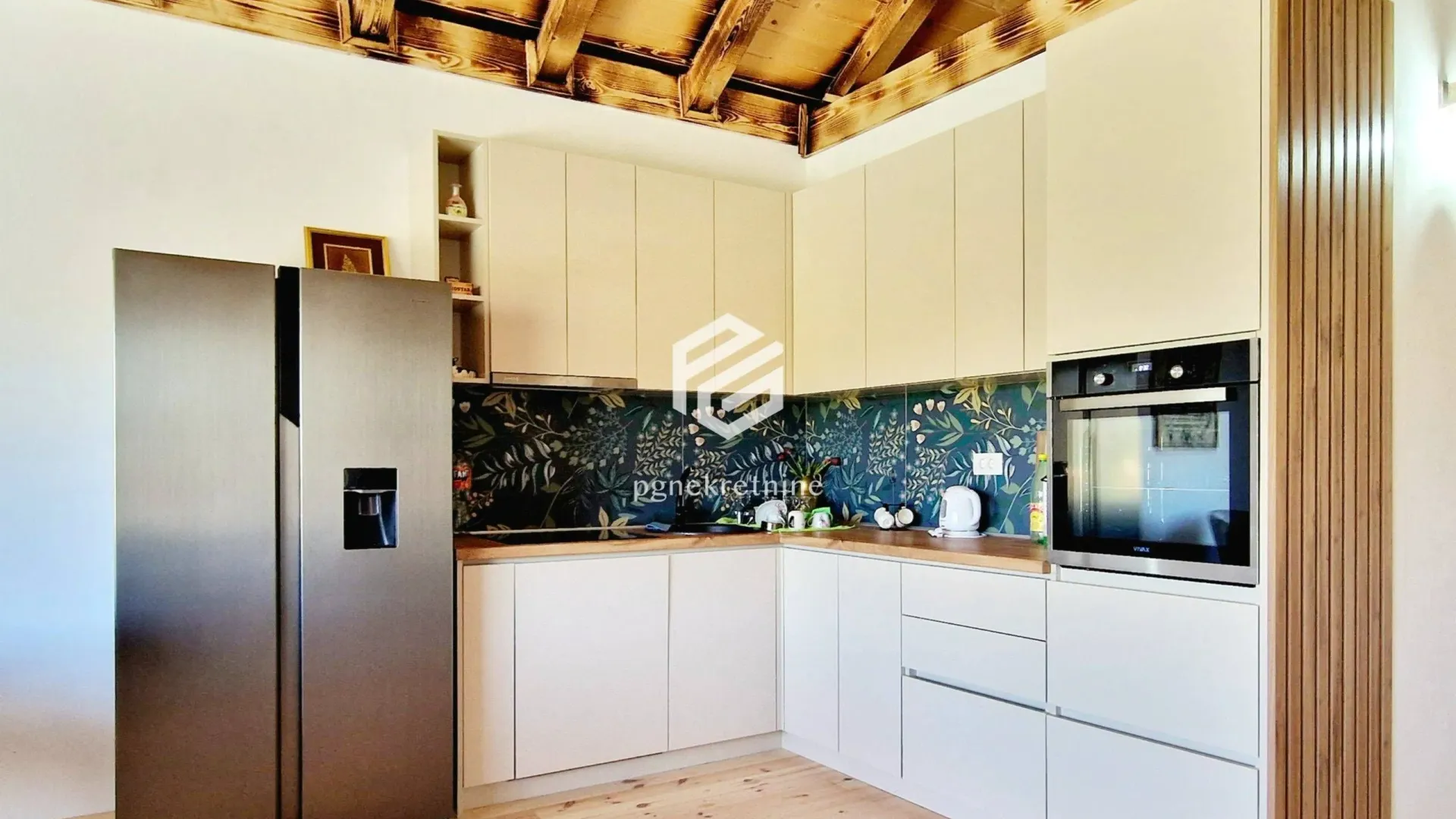 Rent, house, 120m², Konik, Podgorica