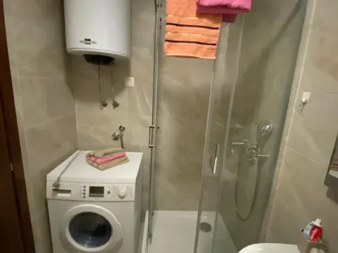 Izdavanje, jednosoban stan, 43m², Zabjelo, Podgorica - image 18