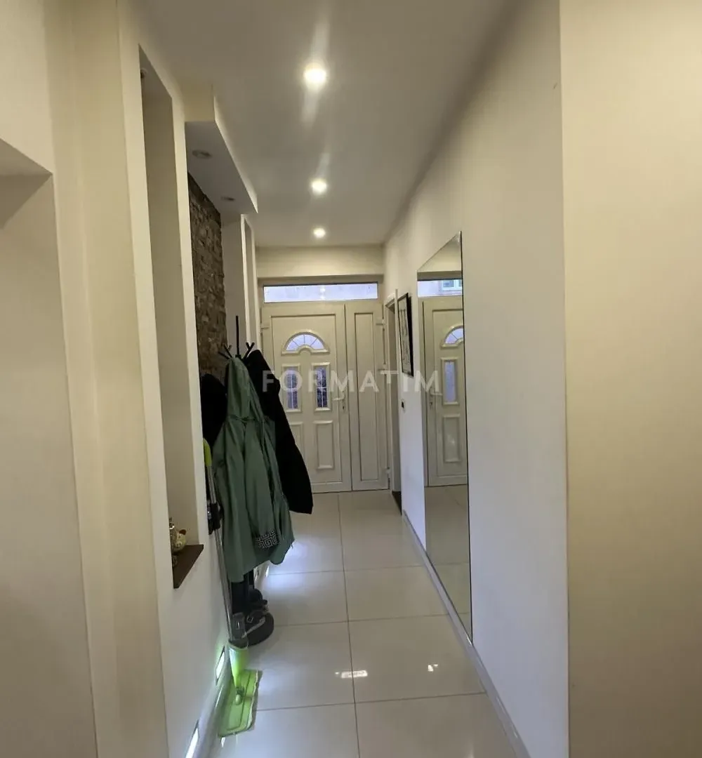 Sale, apartment, 227m², Palilula Sve Podlokacije, Beograd