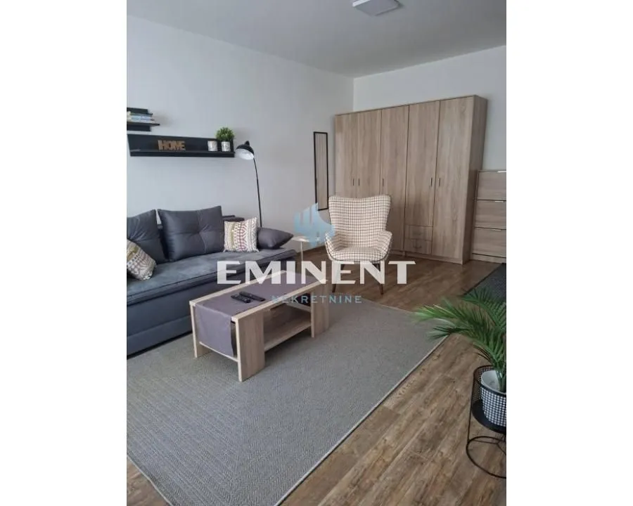Izdavanje, stan, 27m², Voždovac Sve Podlokacije, Beograd