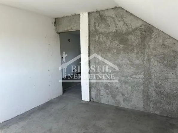 Prodaja, kuća, 135m², Stara Pazova, Srbija