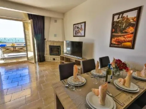 Rent, house, 150m², Reževići, Budva - image 3