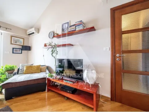 Izdavanje, jednosoban stan, 52m², Preko Morače, Podgorica - image 4