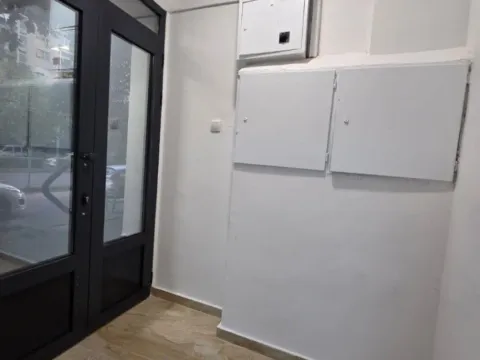 Rent, office space, 48m², Baston, Podgorica - image 4