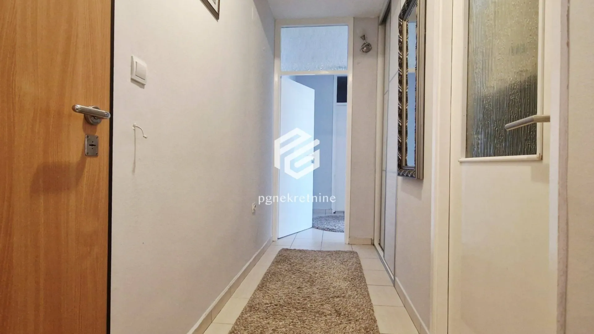 Rent, two bedroom apartment, 67m², Stara Varoš, Podgorica