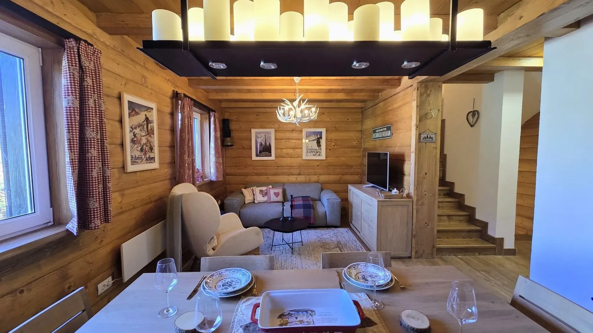 Prodaja, kuća, 160m², Žabljak, Crna Gora