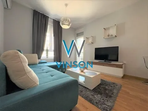 Izdavanje, trosoban stan, 57m², Centar, Novi Sad - image 5