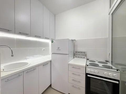 Prodaja, stan, 24m², Autobuska stanica, Podgorica - image 4