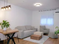 Izdavanje, jednosoban stan, 47m², Stari Aerodrom, Podgorica - image 8