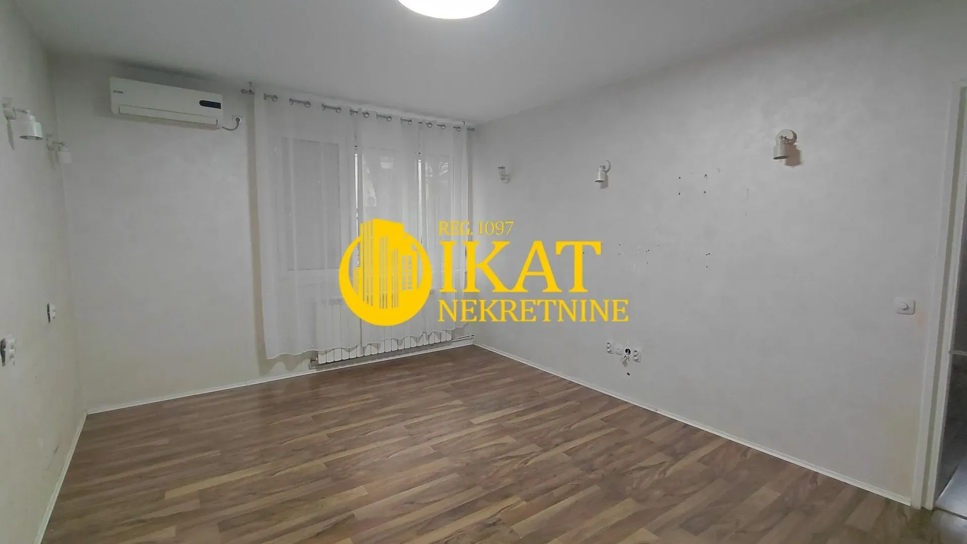 Rent, two bedroom apartment, 70m², Stari Grad, Beograd