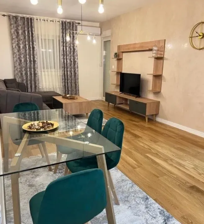 Rent, one bedroom apartment, 53m², Central Point, Podgorica