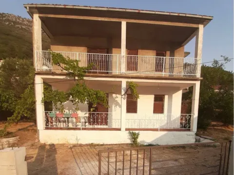 Sale, house, 156m², Lepetani, Tivat - image 2