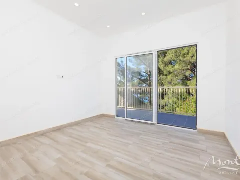 Prodaja, kuća, 134m², Bar, Crna Gora - image 14