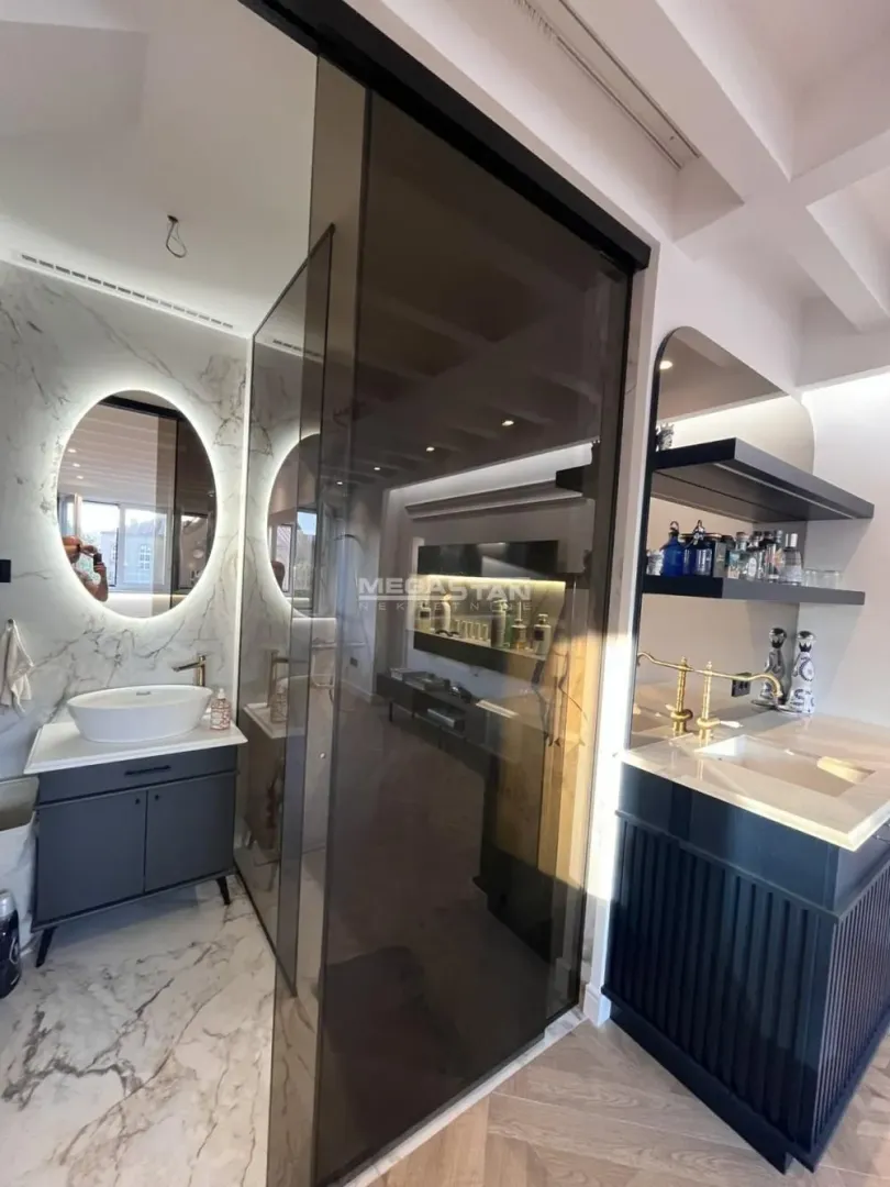 Prodaja, jednosoban stan, 38m², Stari Grad, Beograd