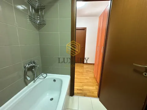 Rent, one bedroom apartment, 50m², City Kvart, Podgorica - image 12