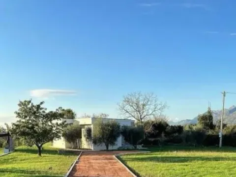 Izdavanje, kuća, 73m², Tomba, Bar - image 2