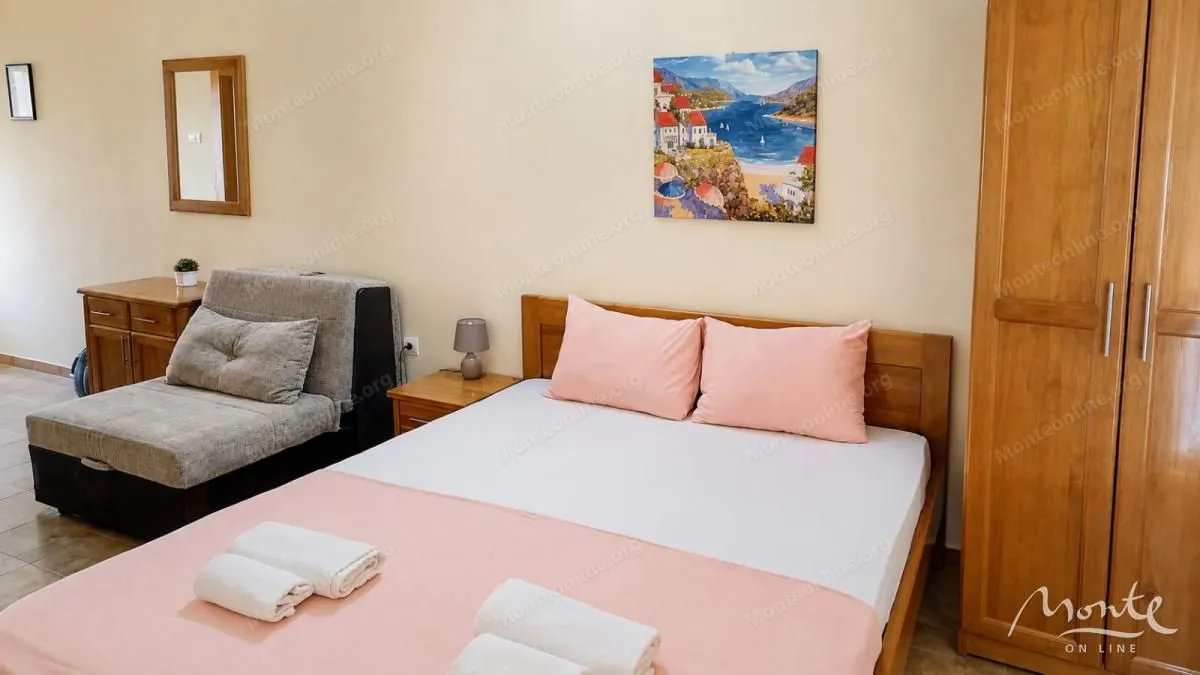 Sale, house, 250m², Dobra Voda, Bar