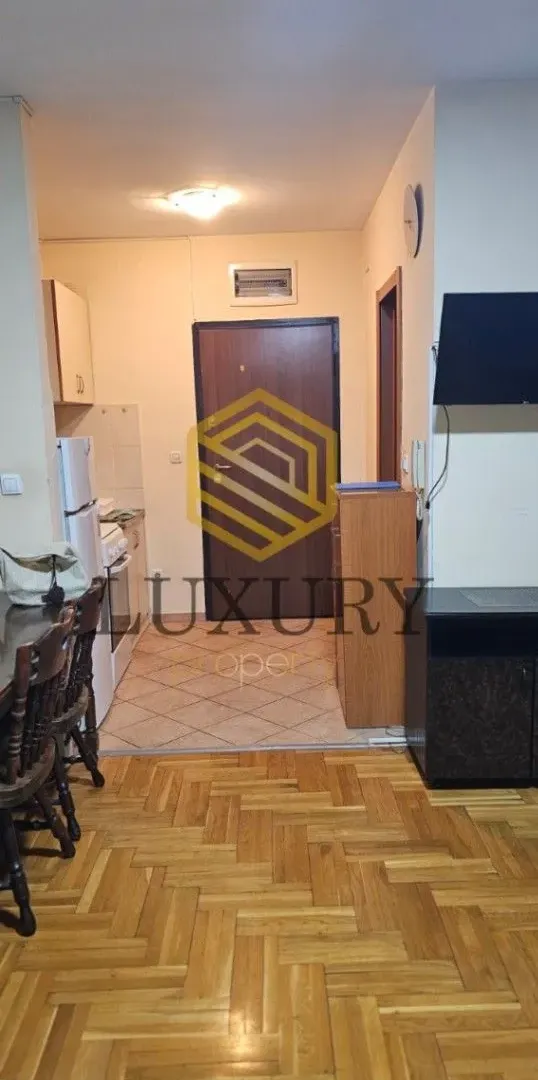 Rent, apartment, 24m², Stari Aerodrom, Podgorica