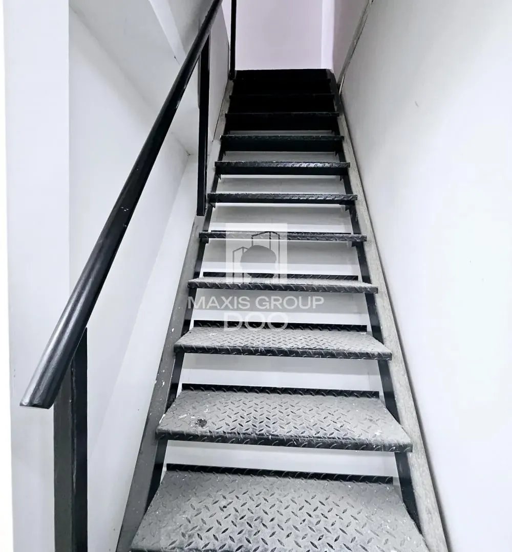 Rent, office space, 70m², Voždovac Sve Podlokacije, Beograd