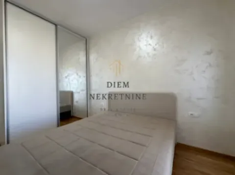 Prodaja, stan, 43m², Stari Aerodrom, Podgorica - image 7