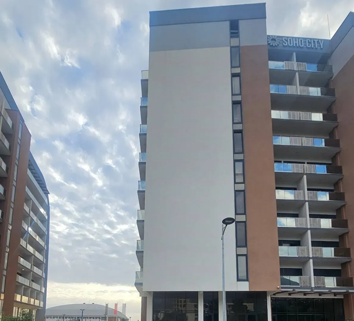 Prodaja, jednosoban stan, 64m², Soho City, Bar