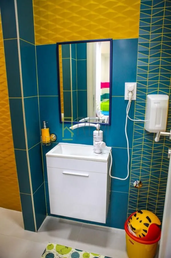 Sale, office space, 78m², Cetinje, Crna Gora