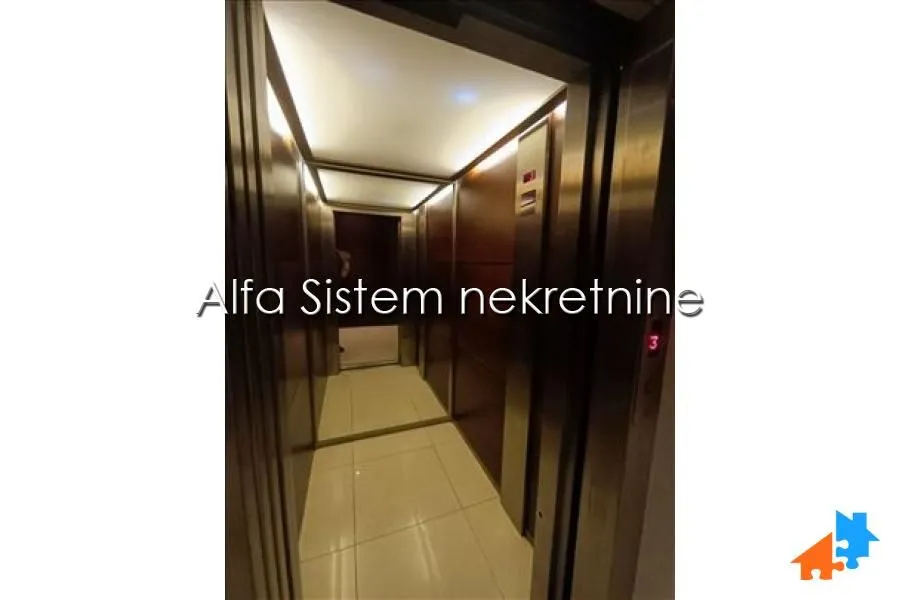 Izdavanje, stan, 176m², Kalenić Pijaca, Vračar Sve Podlokacije