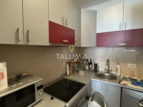 Prodaja, dvosoban stan, 55m², Stari Aerodrom, Podgorica - image 6