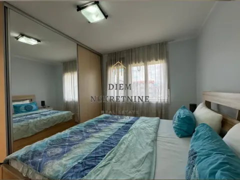 Izdavanje, dvosoban stan, 108m², Stari Aerodrom, Podgorica - image 3