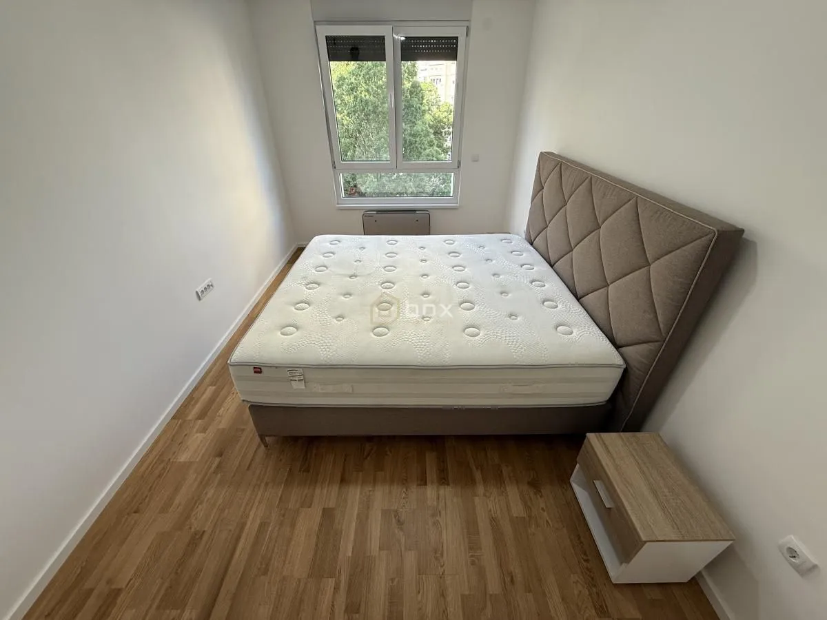 Rent, two bedroom apartment, 72m², Medijana, Niš
