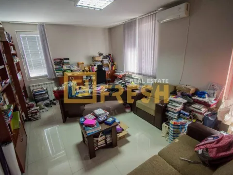 Sale, office space, 280m², Gorica C, Podgorica - image 5