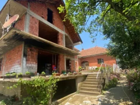 Sale, house, 150m², Vranje, Srbija