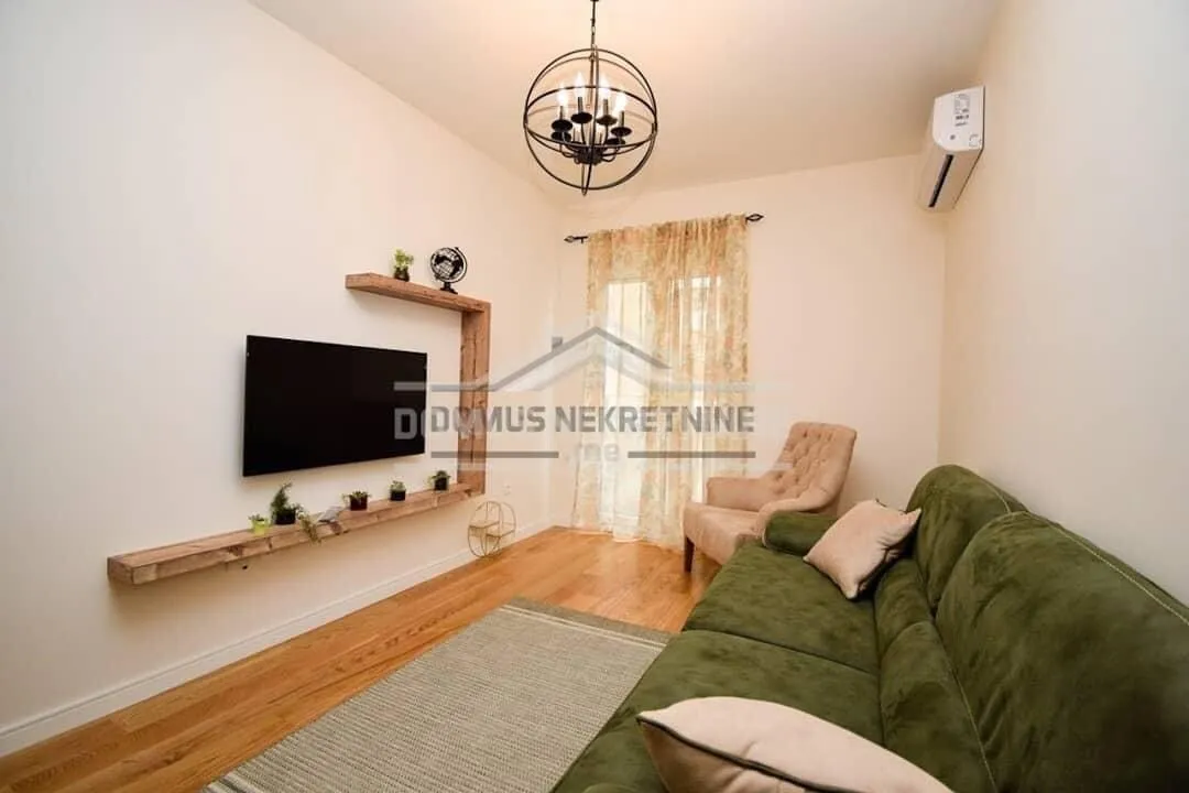Rent, one bedroom apartment, 43m², Central Point, Podgorica