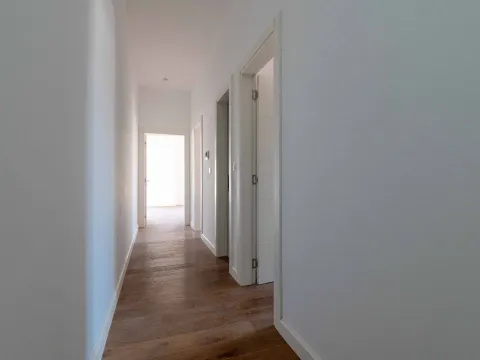 Prodaja, trosoban stan, 120m², Centar, Bar - image 22