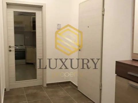 Rent, two bedroom apartment, 71m², Ljubović, Podgorica - image 4